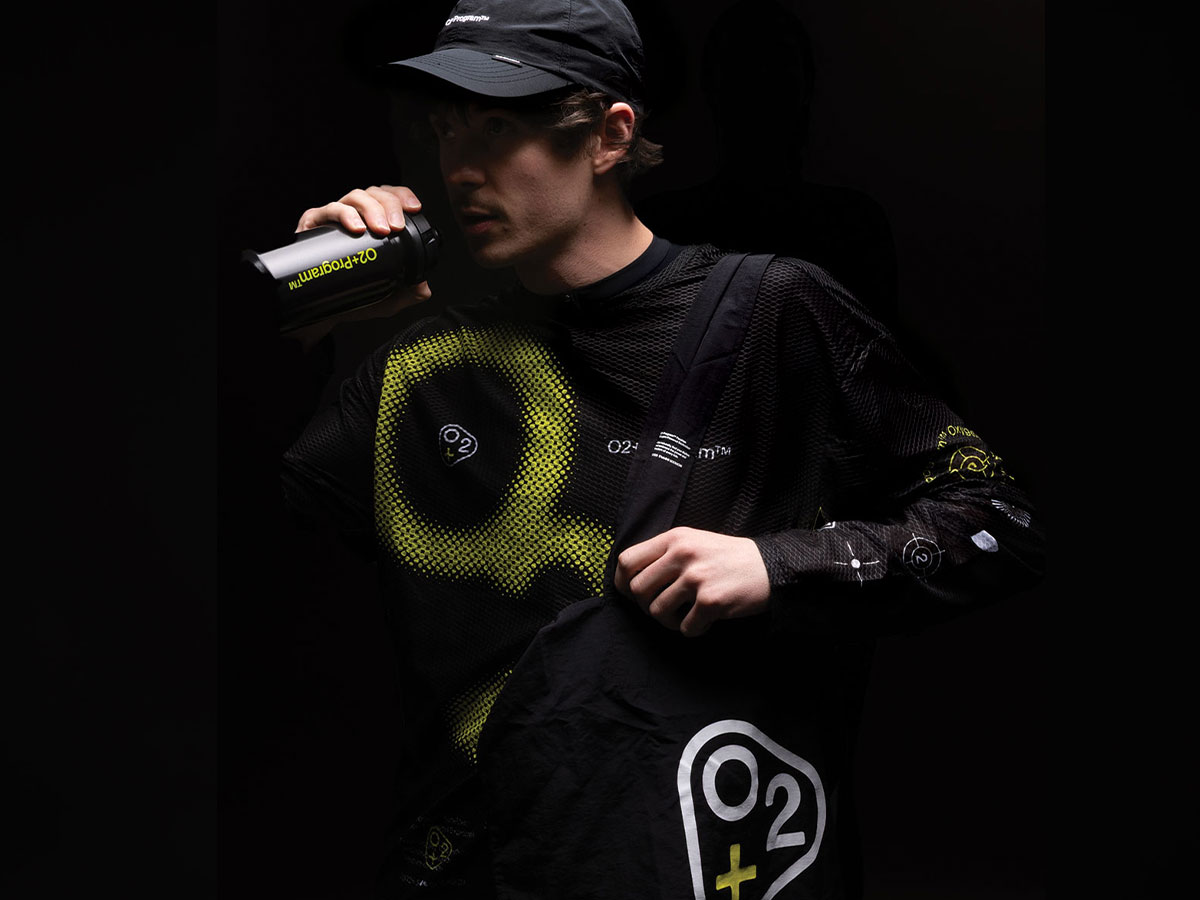 O2+ studio — male, bib shorts