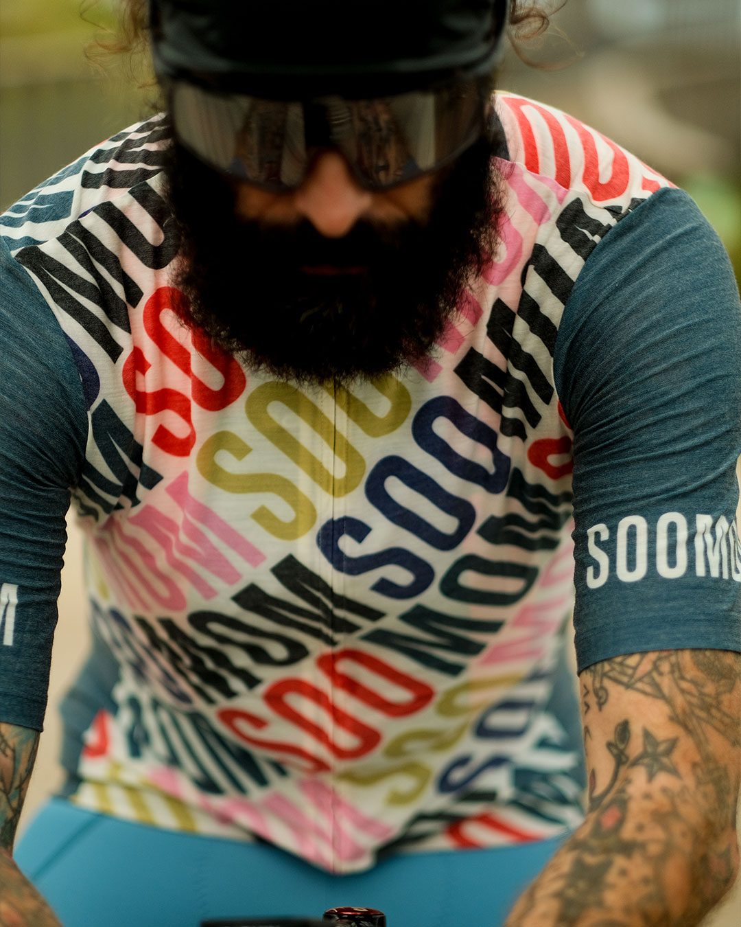 SpinSpin — rider close-up in the jersey